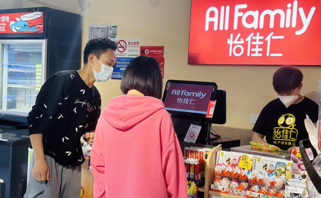 更加高效的零食店店鋪運營，怡佳仁創(chuàng)造更大效益