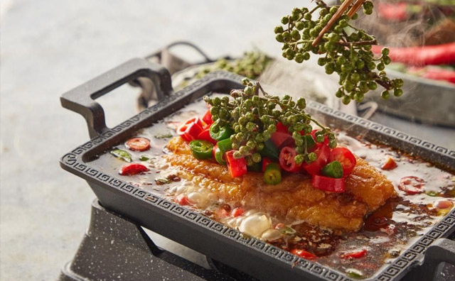 酥先生烤魚飯，小份烤魚網(wǎng)紅餐廳